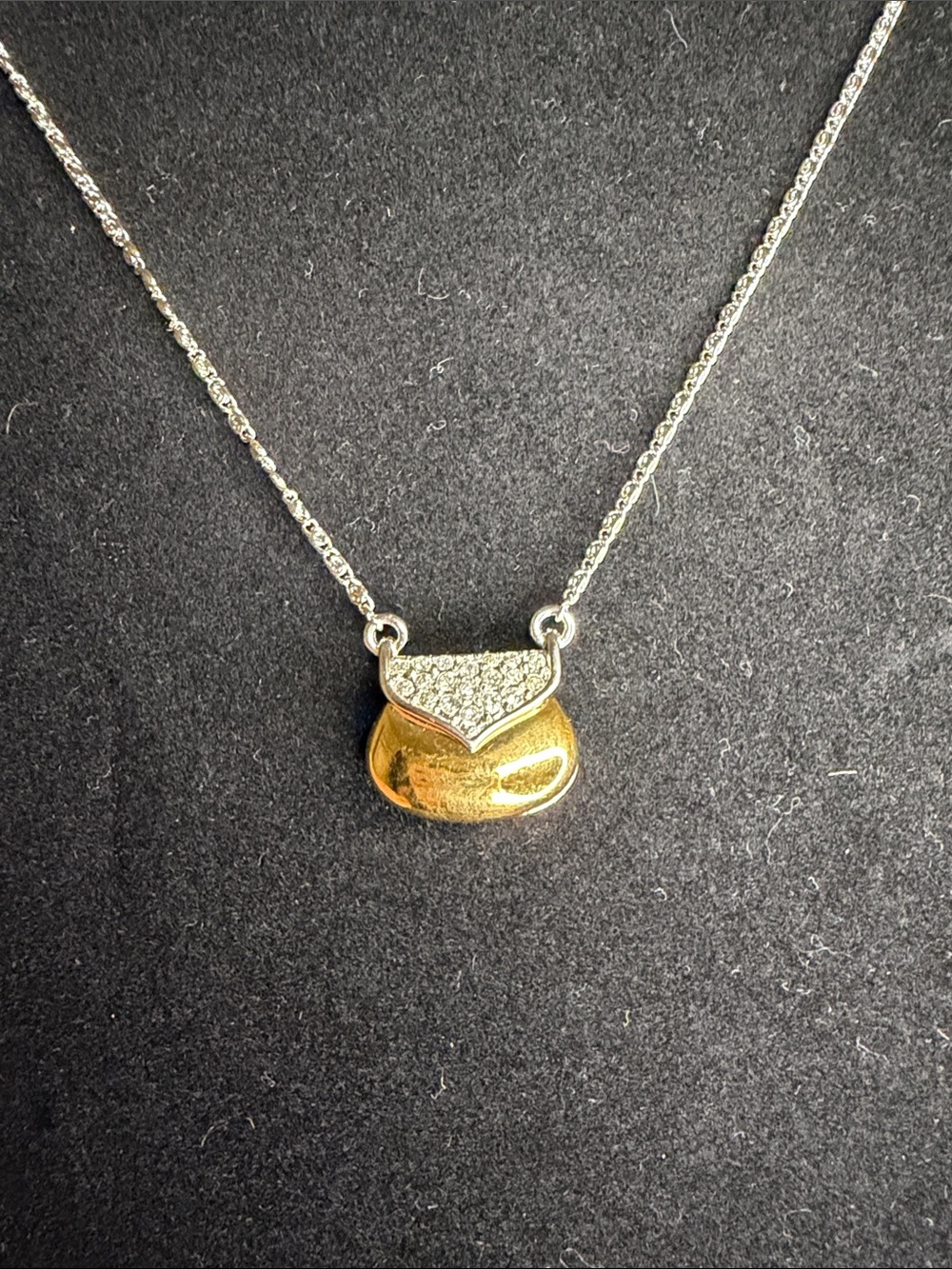 Nina Ricci VINTAGE purse necklace